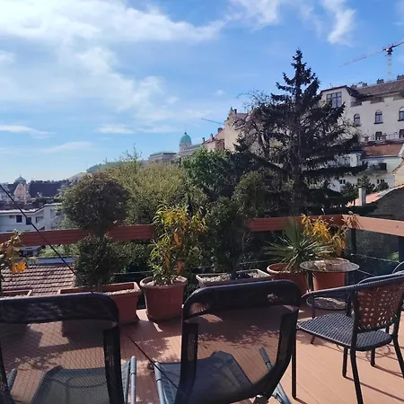 Cozy Panorama At The Castle *
