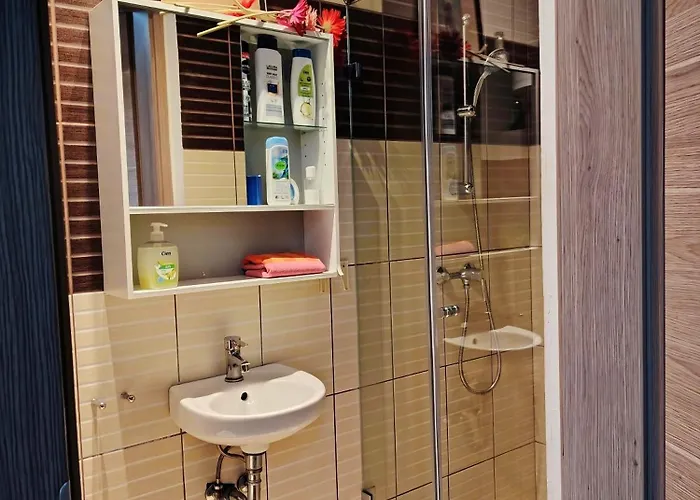 Cozy Panorama At The Castle Apartman *