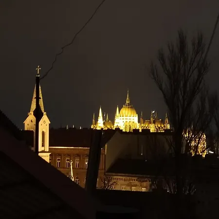 Cozy Panorama At The Castle Appartement Budapest